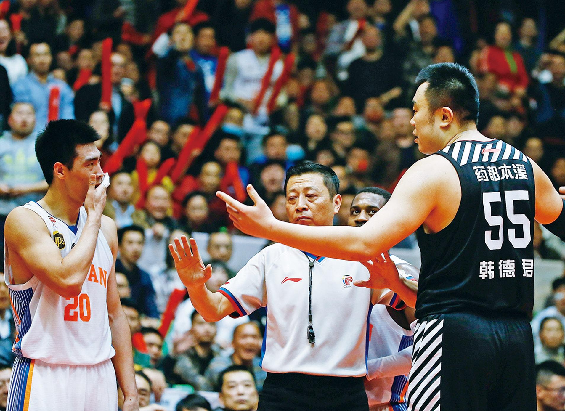 與遼寧球員毆鬥