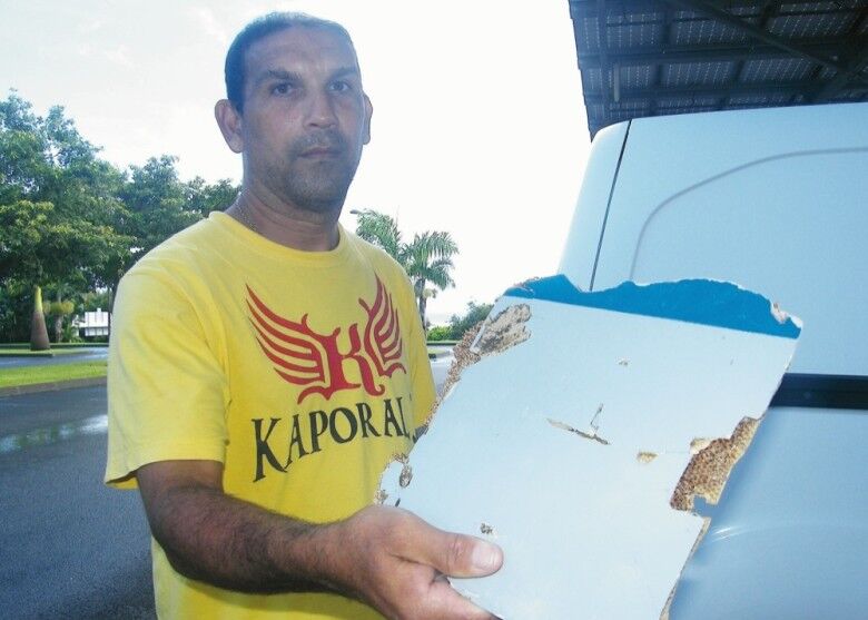 留尼汪島疑再現MH370客機碎片