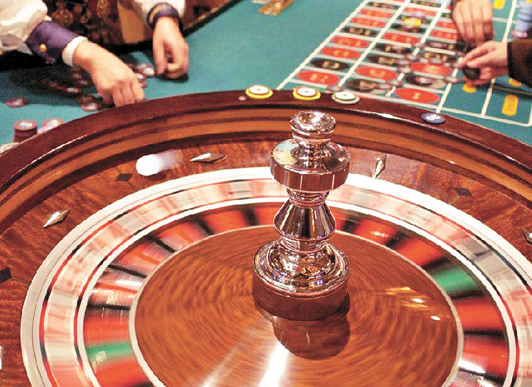 一小時偷賭場15萬元籌碼