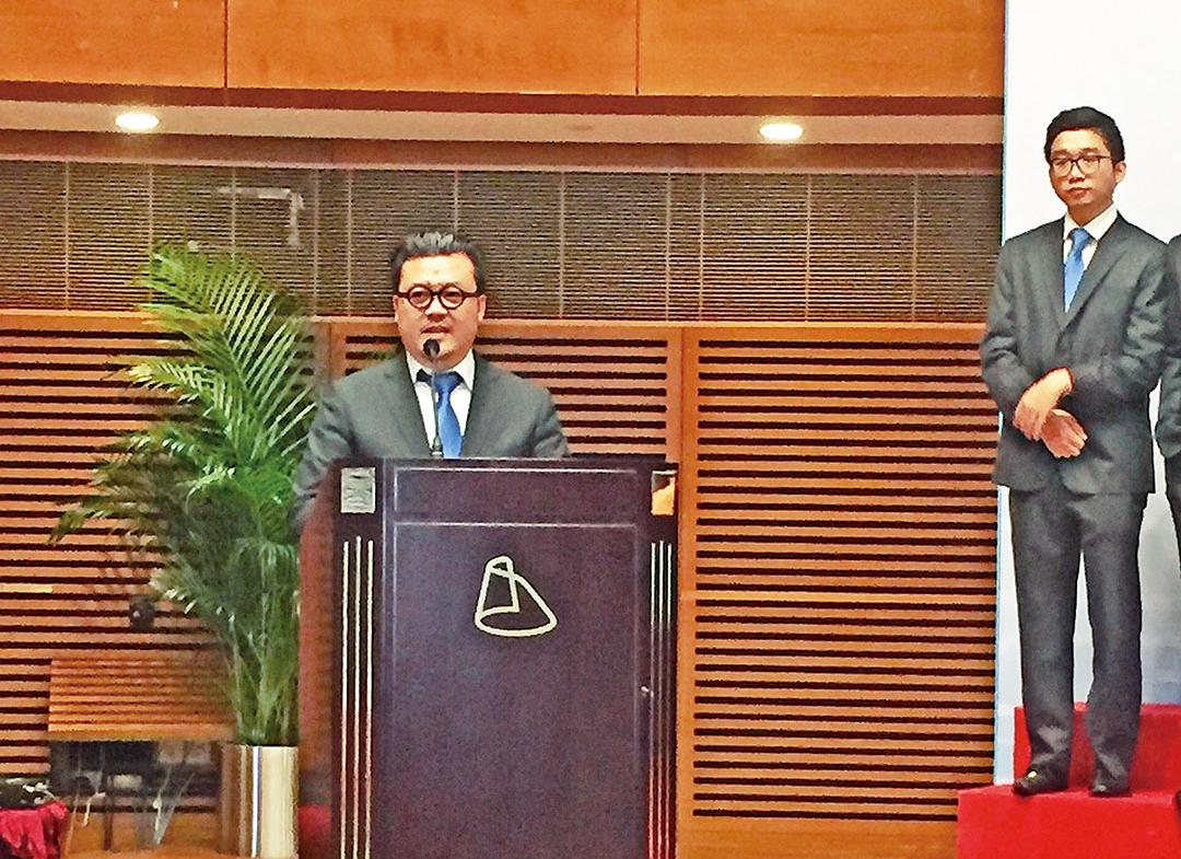 招引澳人才回流