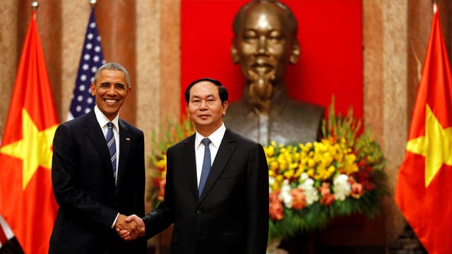 奧巴馬宣布解除對越南武器禁運