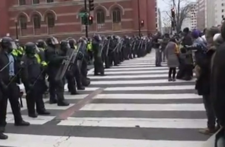 華盛頓逾200反特朗普示威者被捕