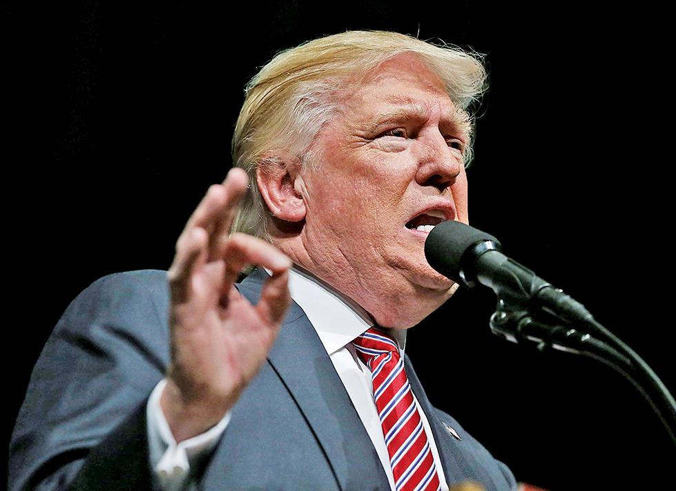 批特朗普沒資格當總統