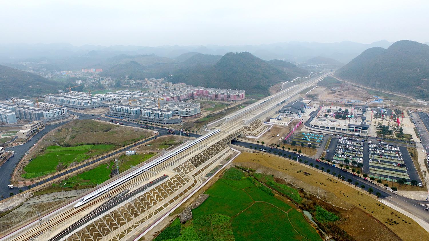 铁路上的中国：中国老挝昆万铁路正式全线开通运营_澎湃号·湃客_澎湃新闻-The Paper