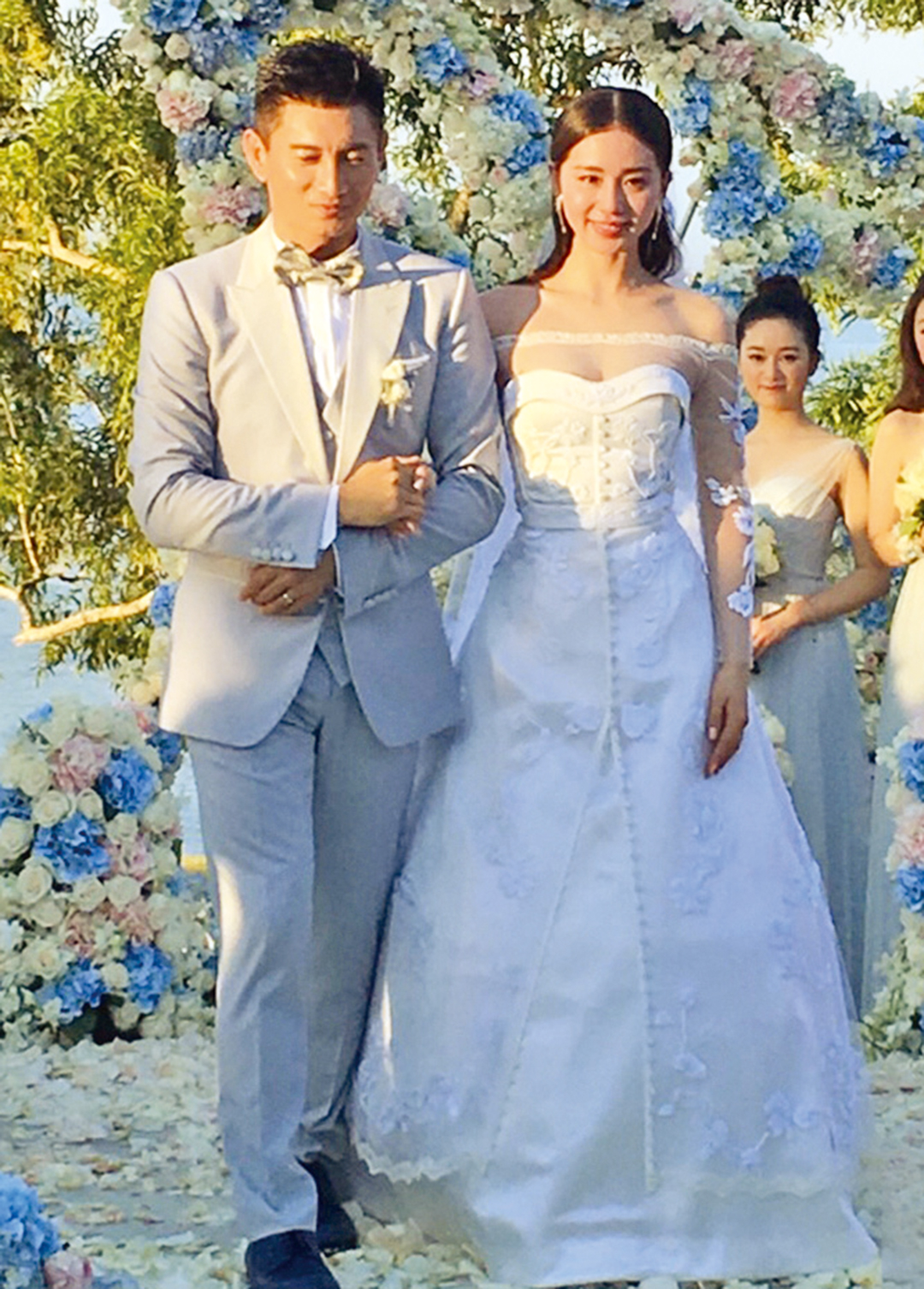 峇里島舉行世紀婚禮