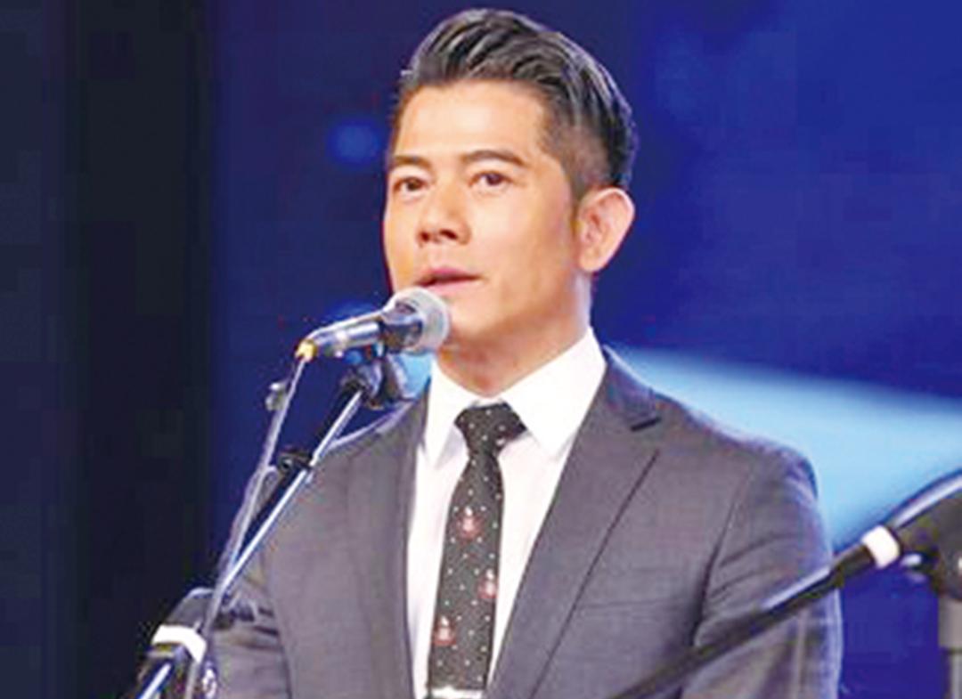 憑新戲三奪影帝