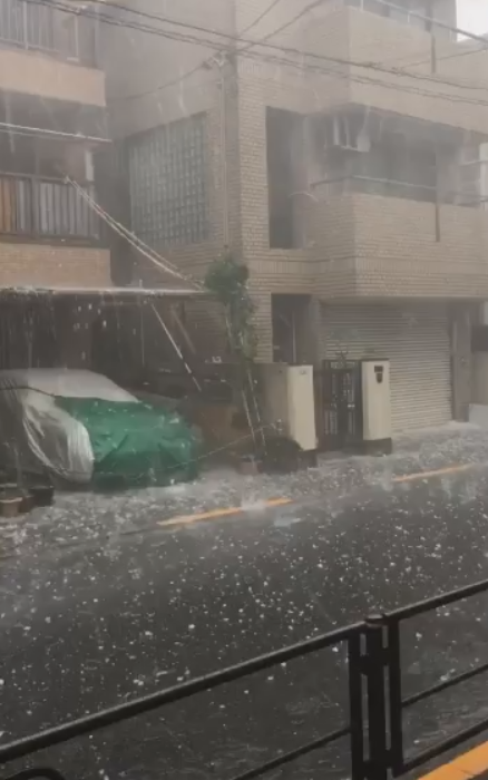 東京落雹 神奈川近萬八戶停電