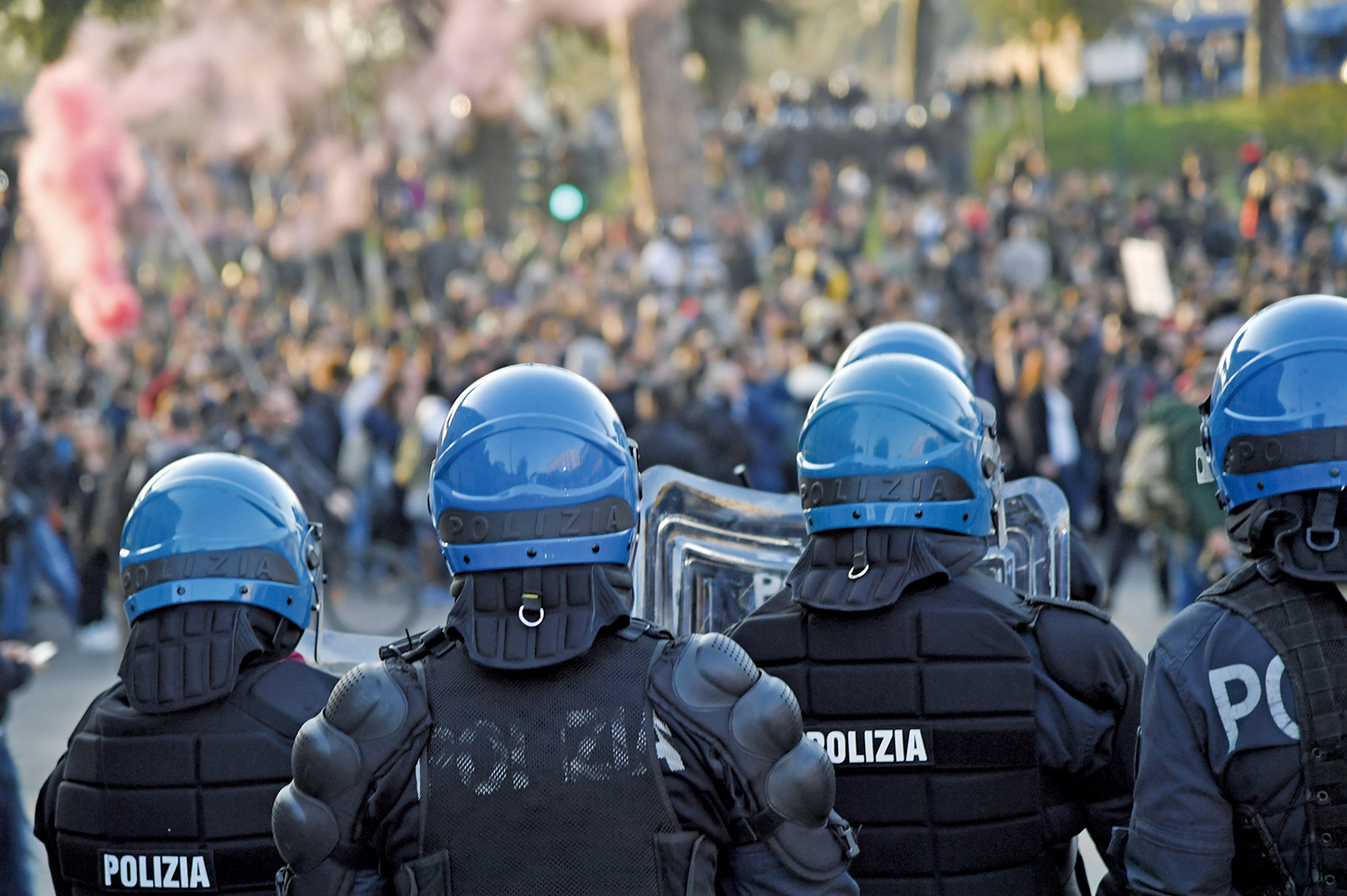 羅馬爆騷亂逾150人被捕