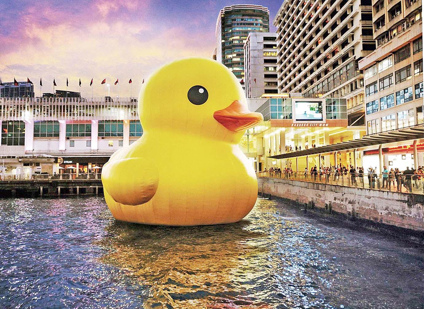 科學館旁現真身