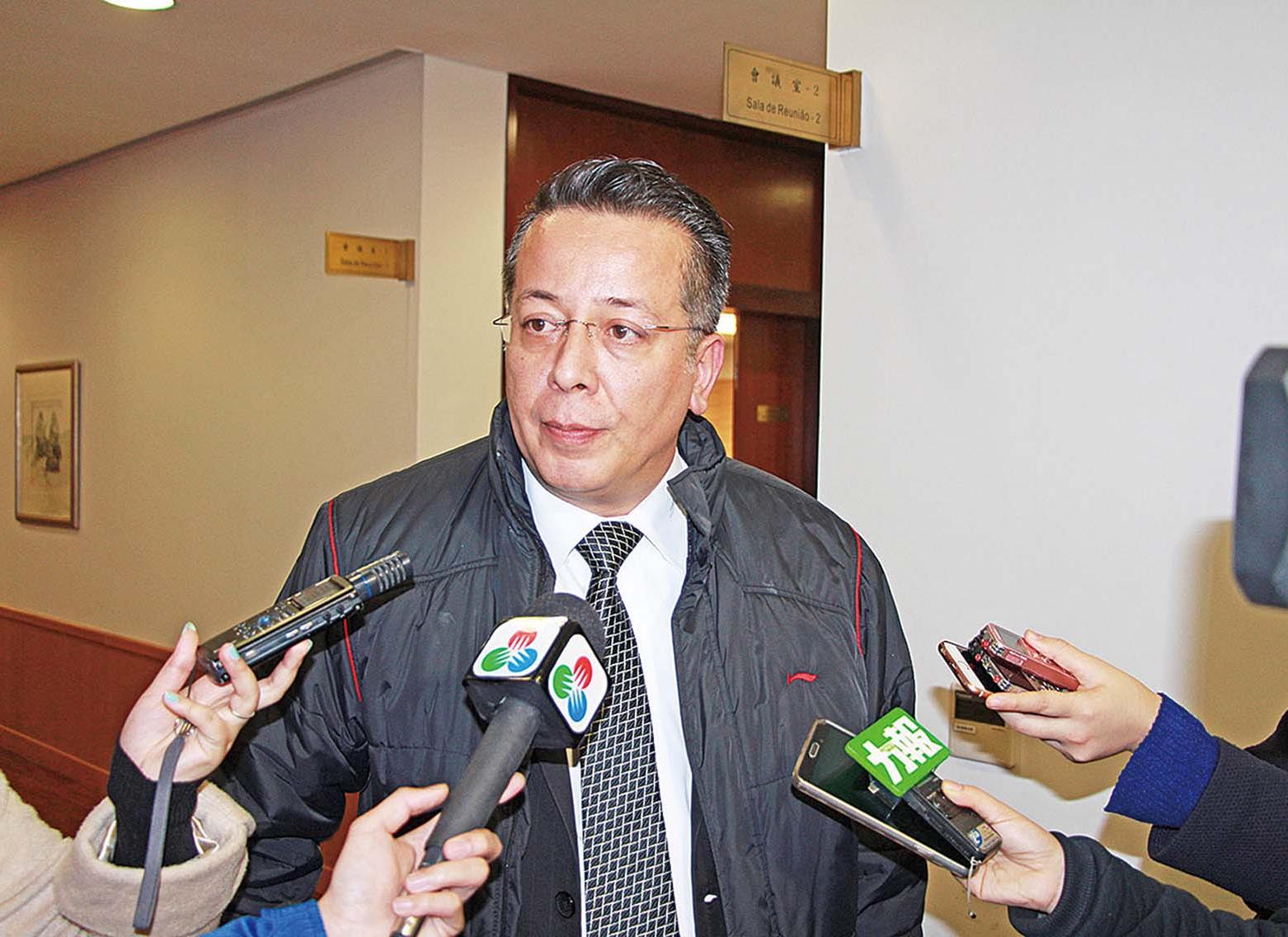 家貓少外出政府不強制納牌