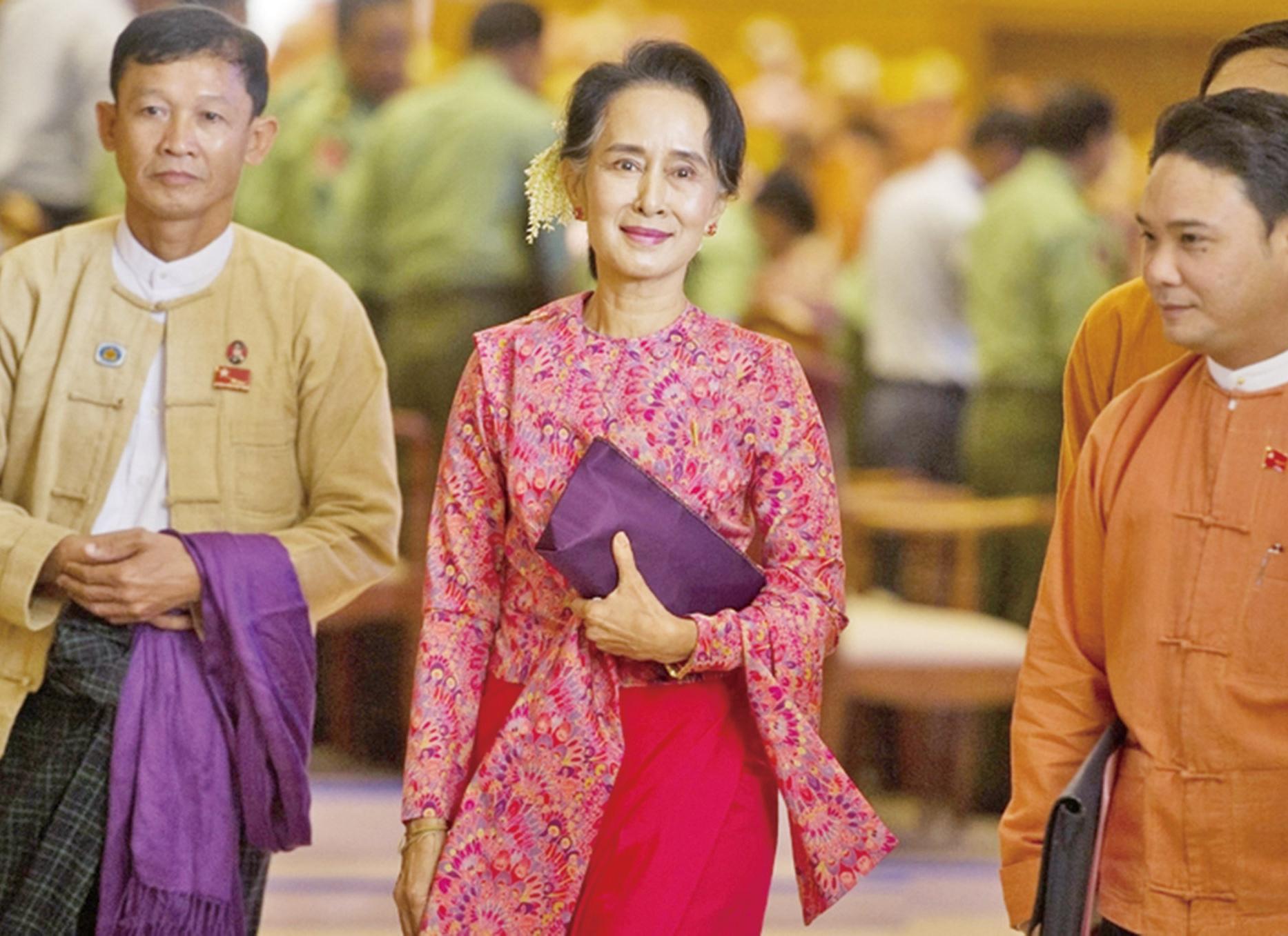 昂山素姬或任外長