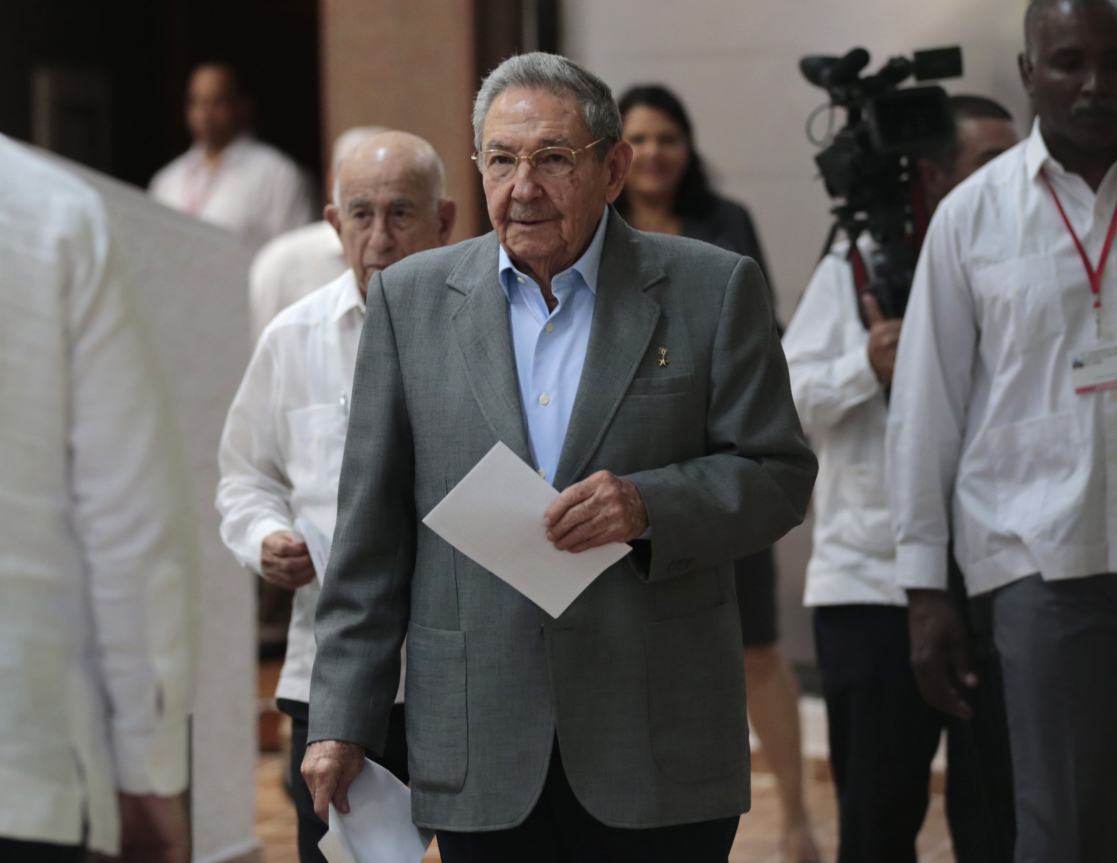 勞爾連任古巴共產黨第一書記