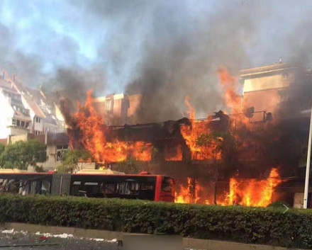 【震撼片】杭州餐廳煤氣大爆炸