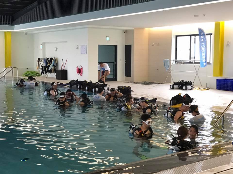 亞洲首創潛水酒店