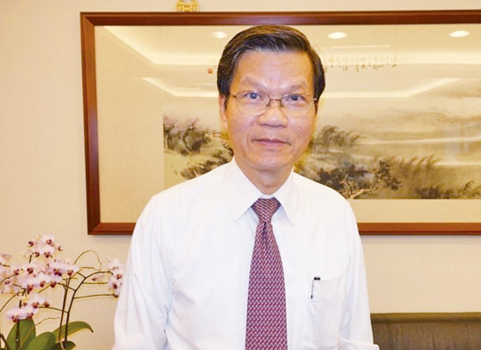 滯留美國不回台