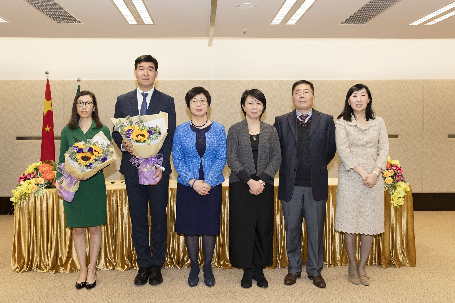 法務局兩副局長宣誓就職