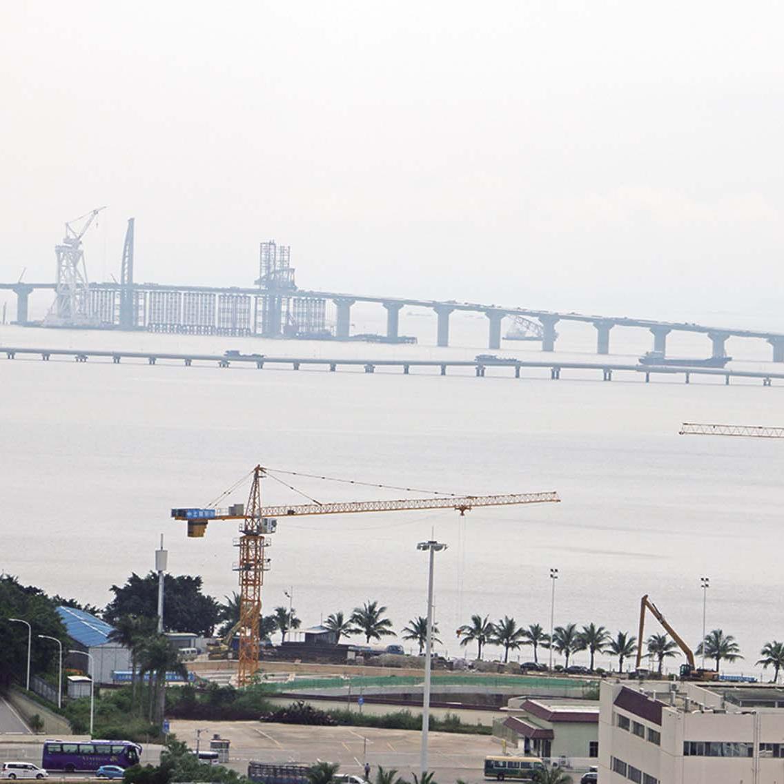 巴士超負荷致秩序失衡