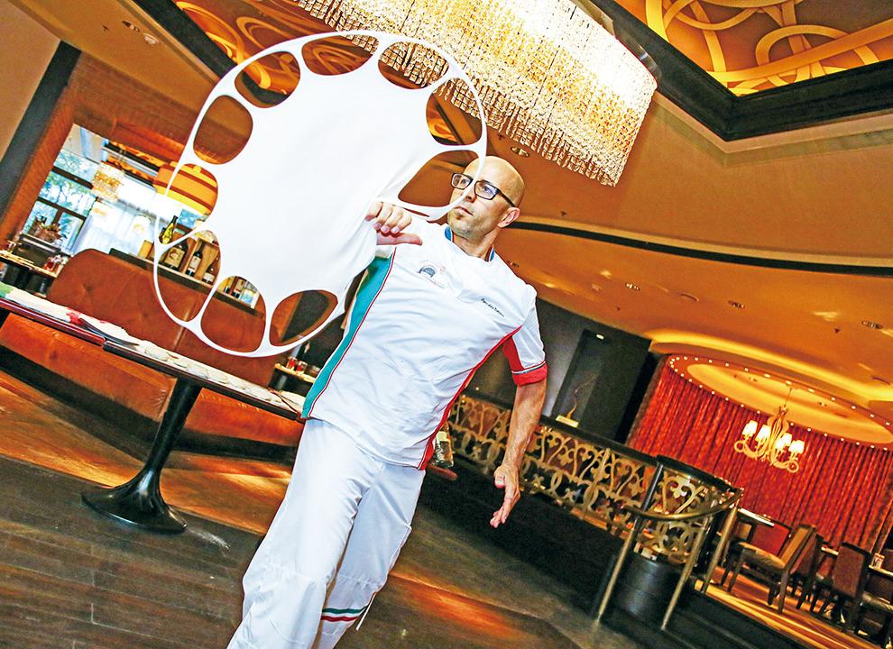 薄餅雜技冠軍來襲