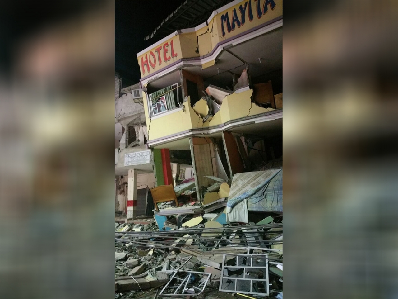 厄國強震增至77死588傷