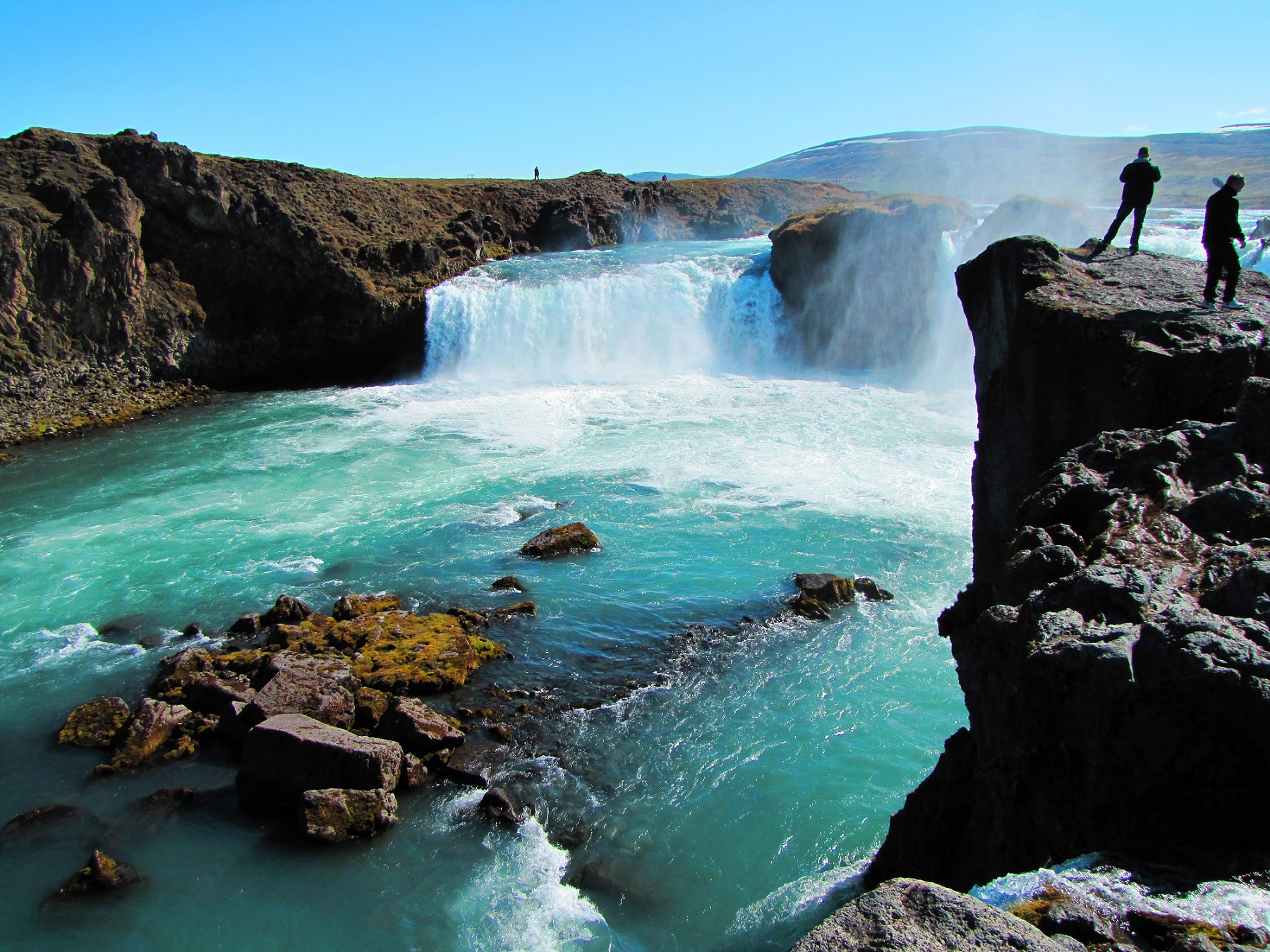 夏天冰島遊大自然