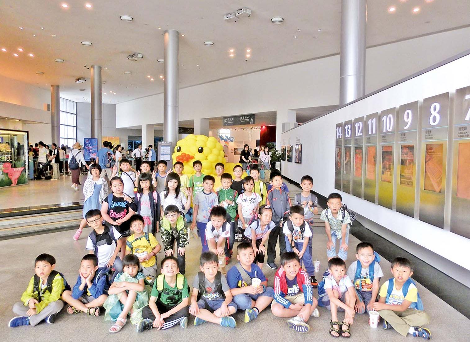 推動青少年探索科學知識