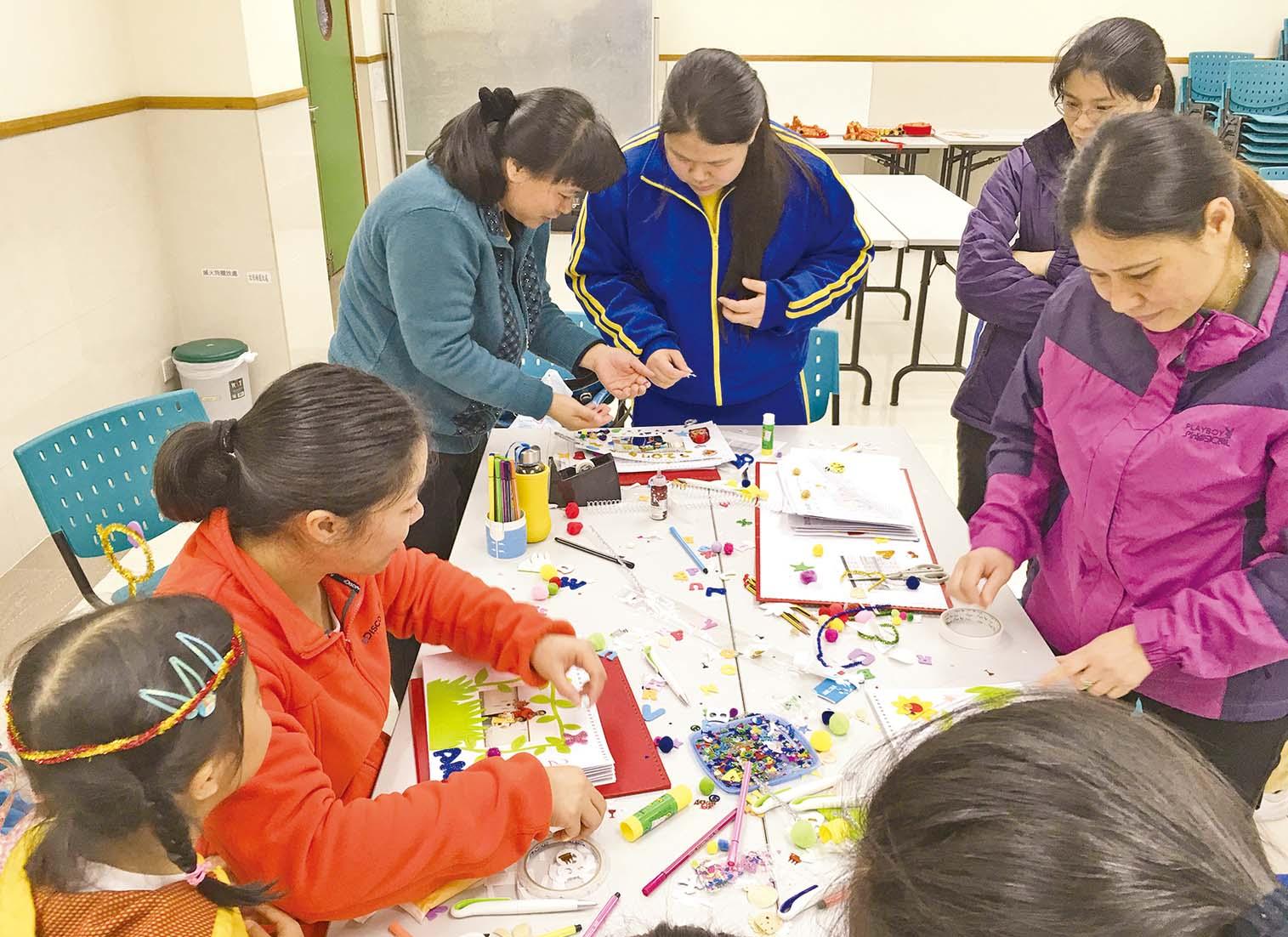 親子合力製作年曆