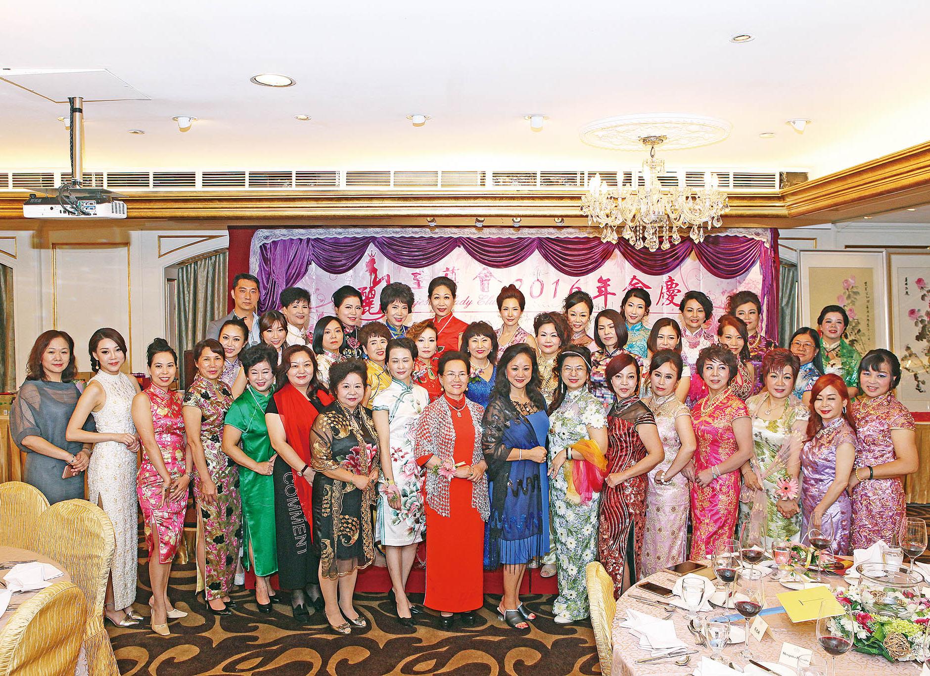 內地姊妹團體到賀