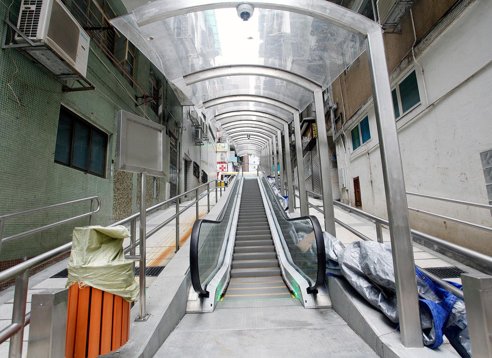 方便到山頂醫院及新口岸區