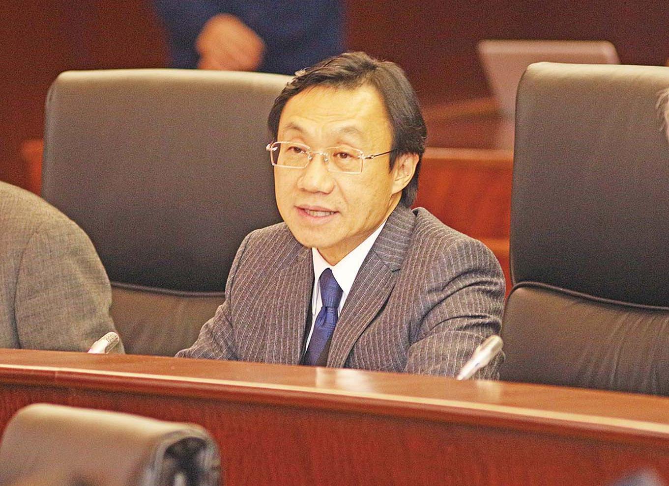 譚司澄清衛局統籌