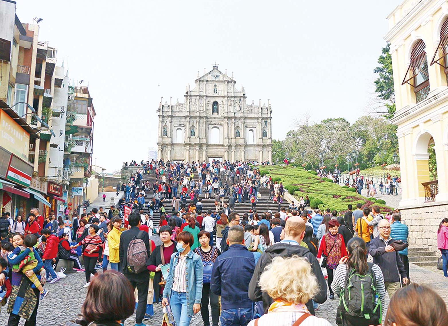 留宿旅客大幅增加14%