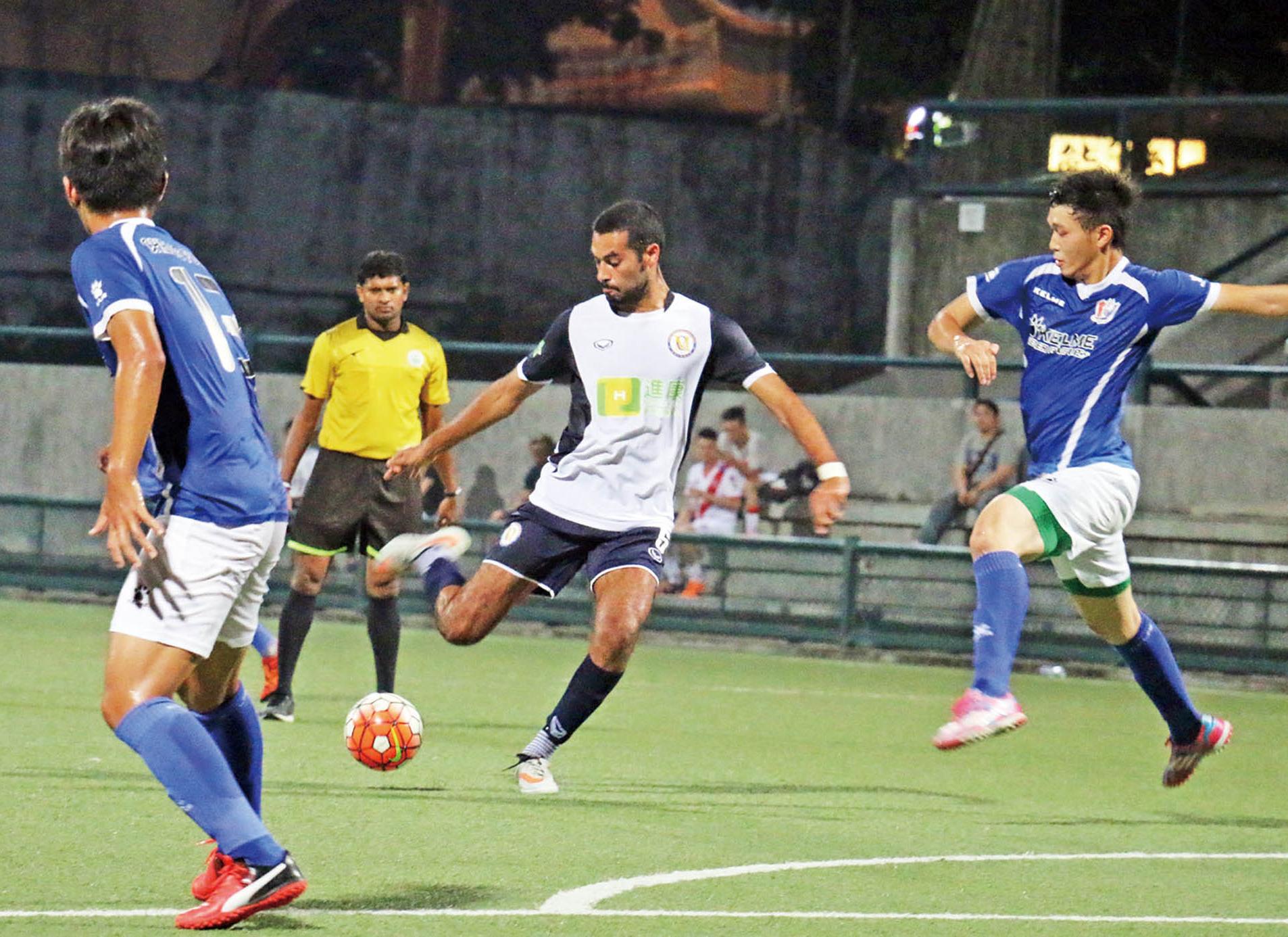 七人足球賽今晚演雙料娛樂