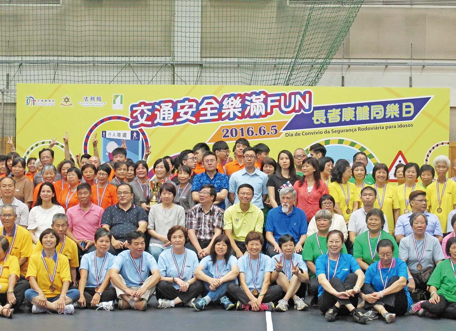 巴士報站系統月內試行