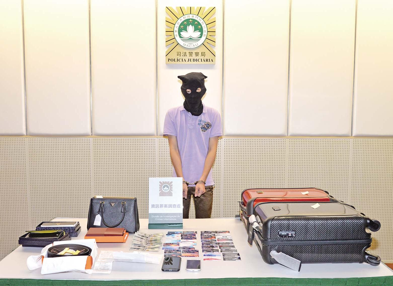 18歲大馬青年來澳刷假卡