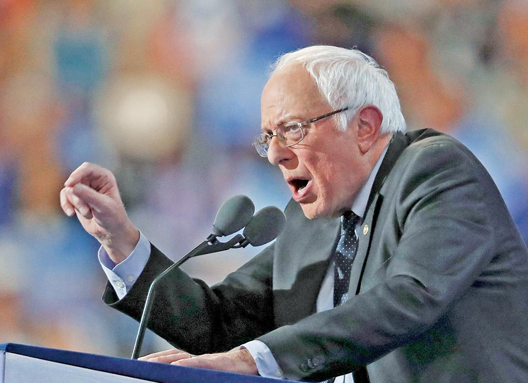 桑德斯力撑希拉莉