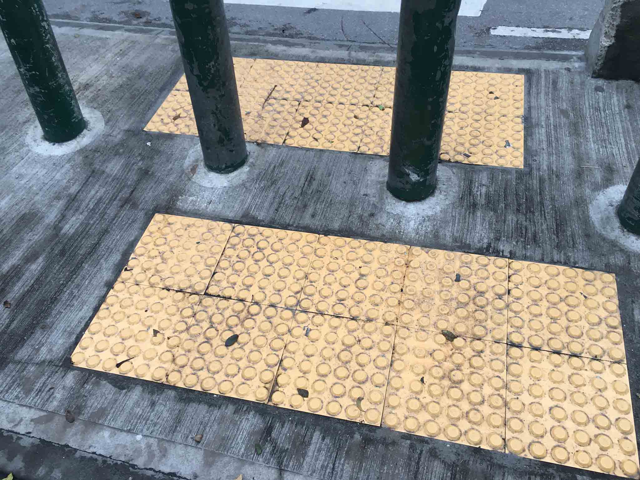 ​(有片)無障礙出行 障礙重重
