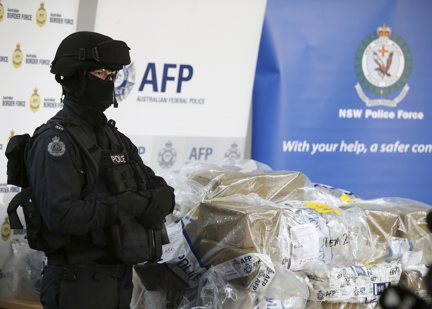 澳洲警方檢逾一噸可卡因拘15人