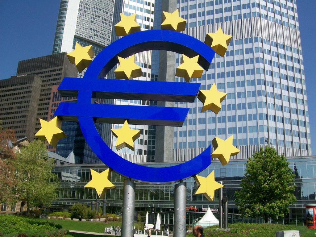 歐央行將人民幣首次加入外匯儲備