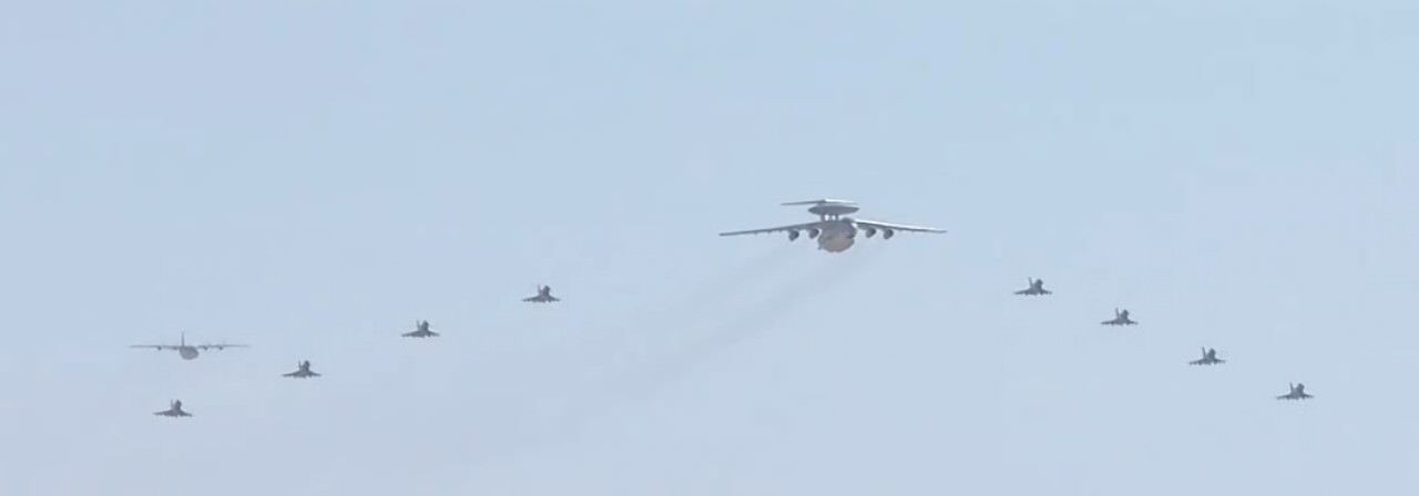 解放軍殲20隱形戰機首登場