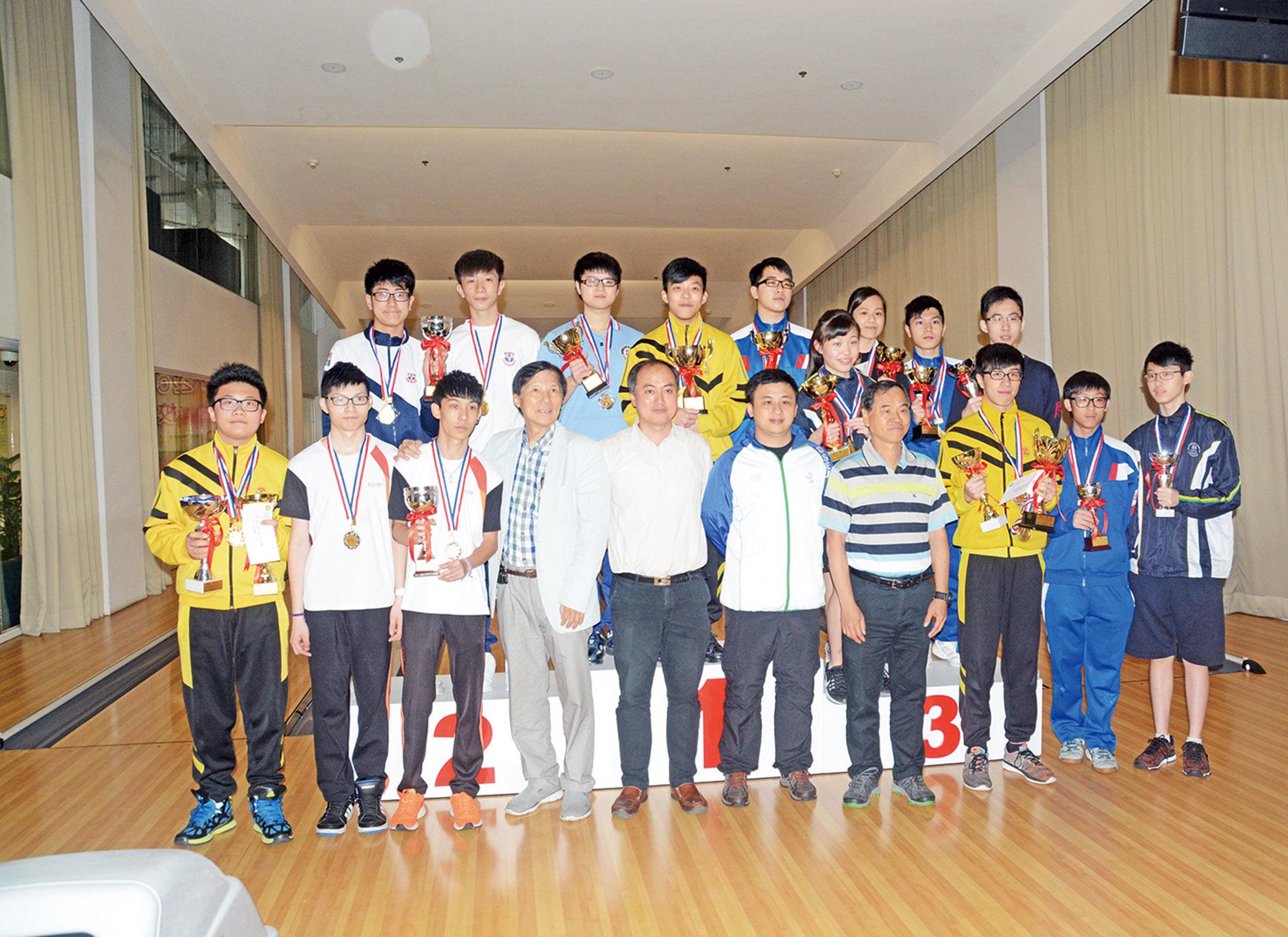 粵華球手掃多個獎項