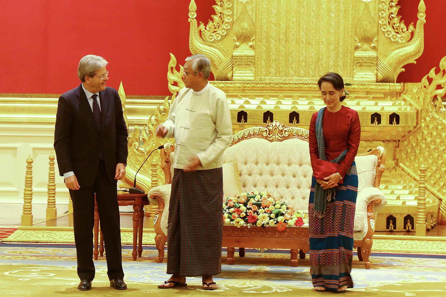 ​昂山素姬出任緬甸國家顧問