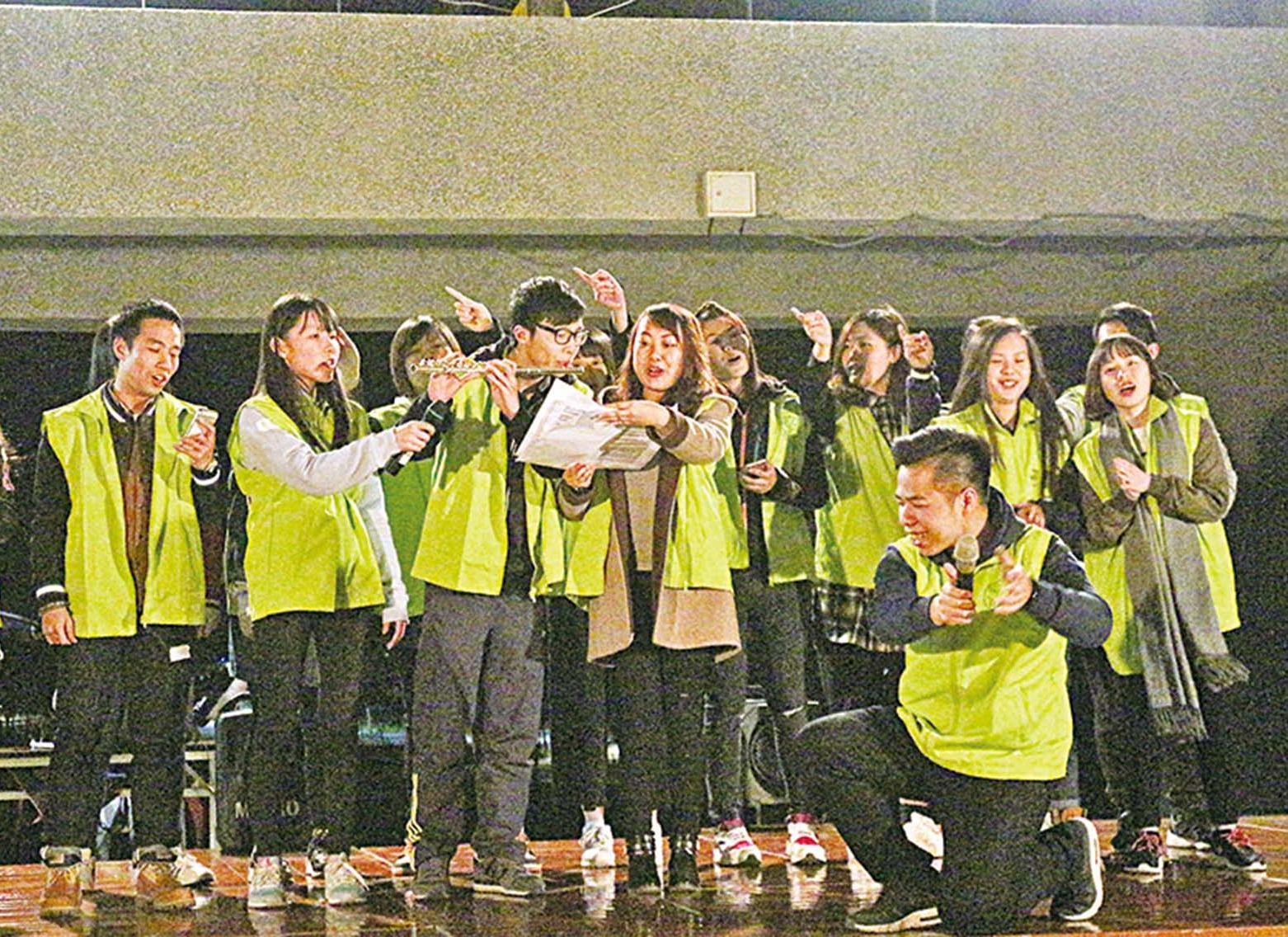 與台東大生交流積極人生觀