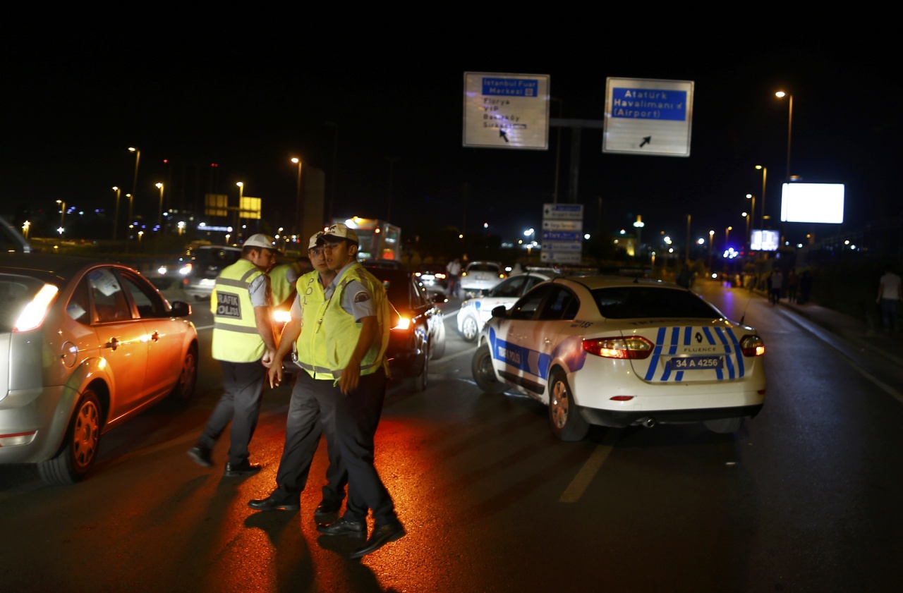 土耳其機場恐襲36死過百傷
