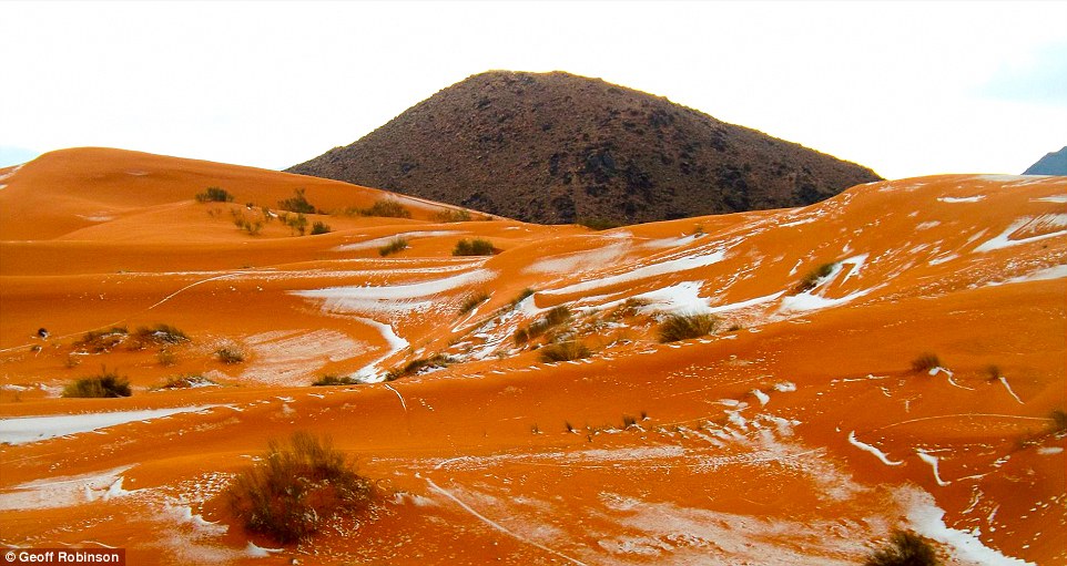 紅沙丘變白色