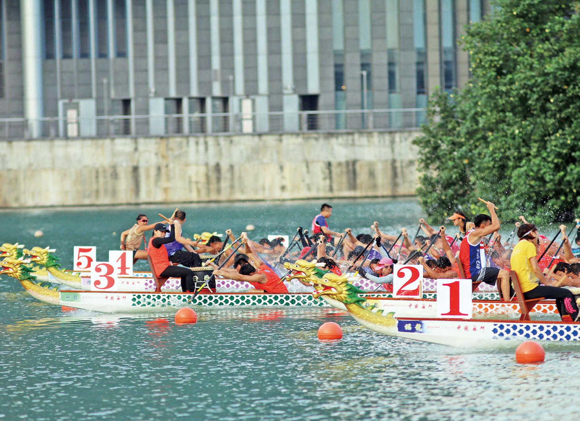 中秋盃龍舟賽稱王