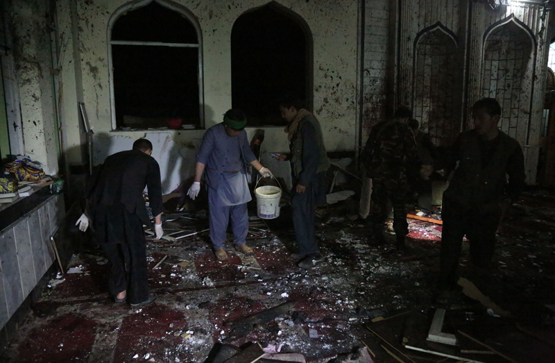 阿富汗兩清真寺遇襲 至少72死