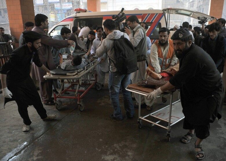 巴基斯坦法院八死27傷