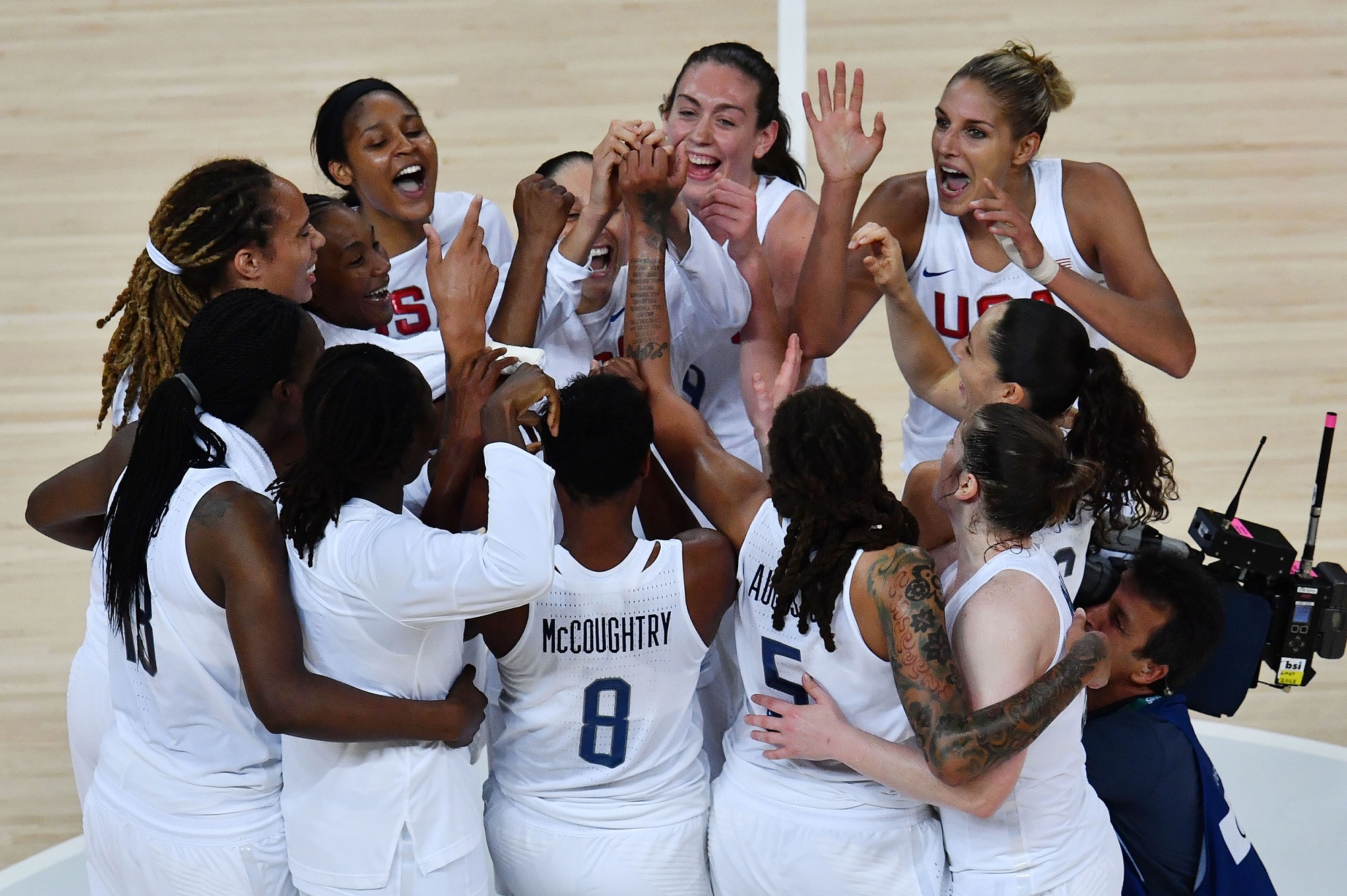 美國女籃豪取奧運六連冠