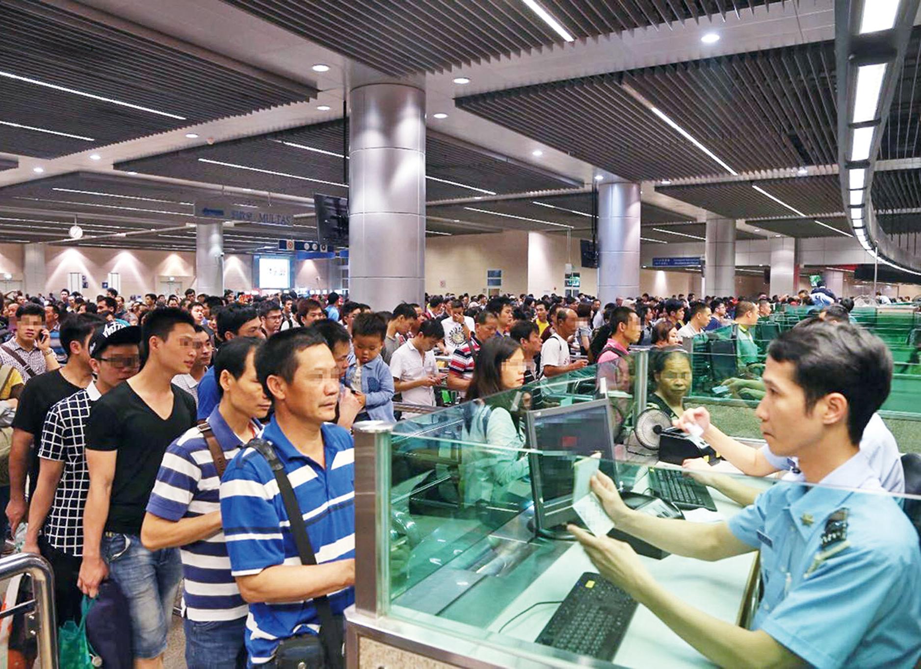 譚司促完善後備方案