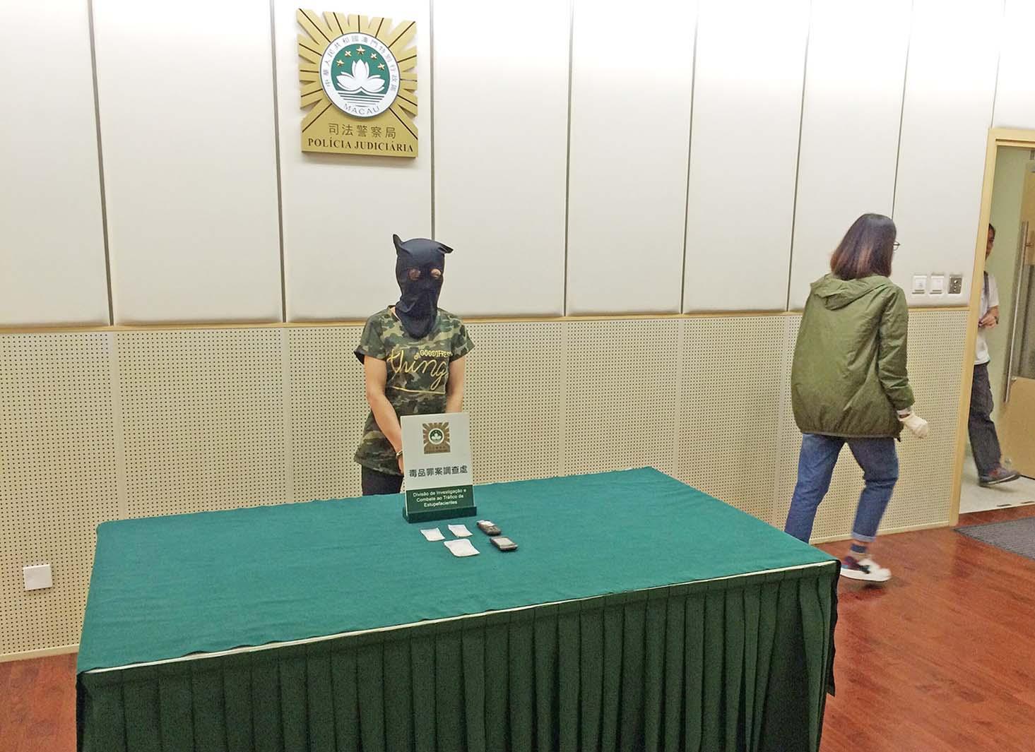 司警碼頭守候撿19萬毒品冰