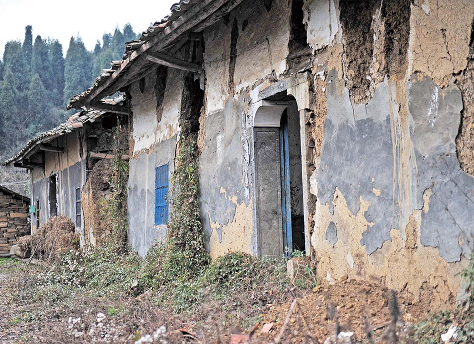 2020年前月均減貧100萬